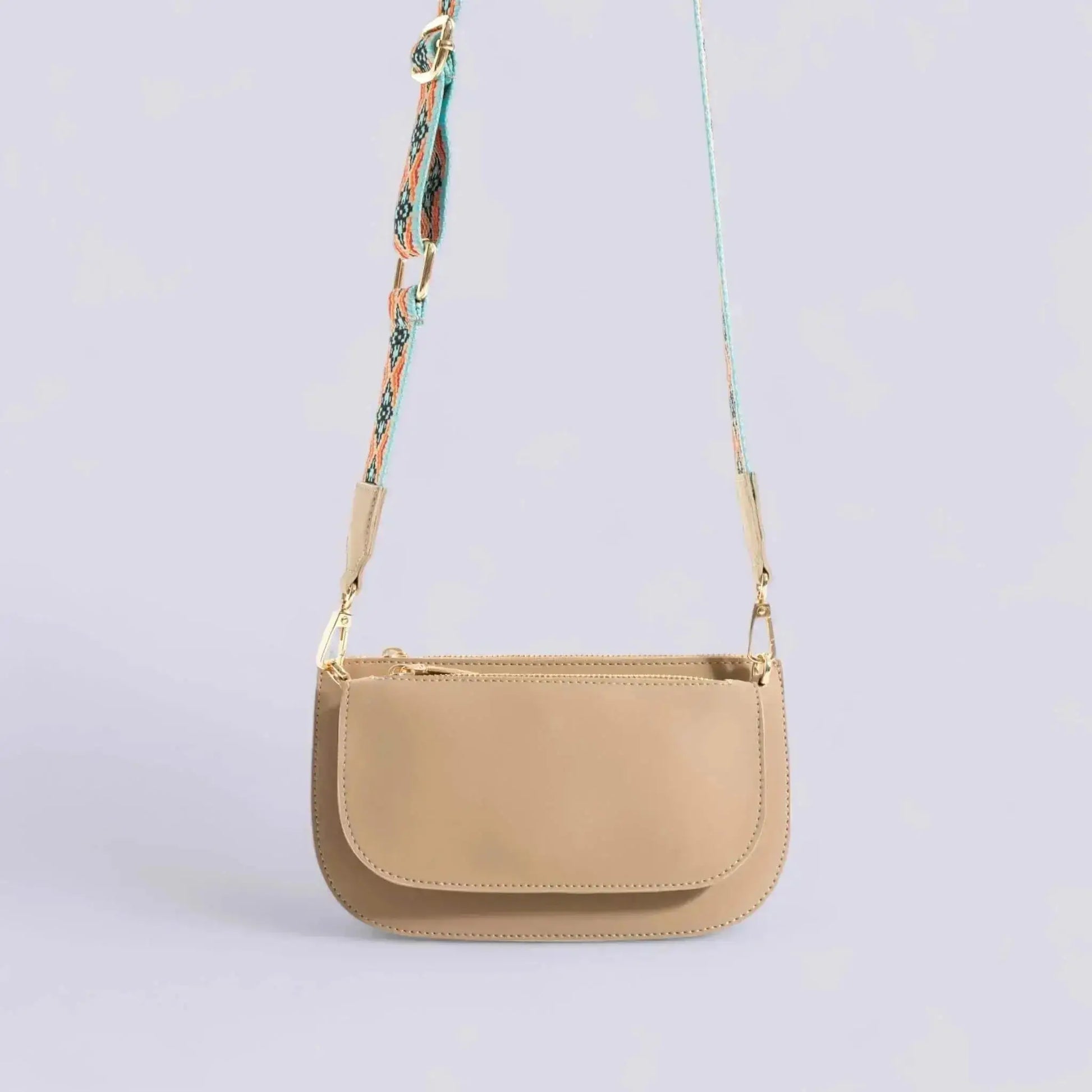  Bej İki Fermuarlı Askılı Elma Derisi Çanta - Lufyen Vegan Leather Koleksiyonu
